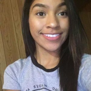 Meet your Posher, Angie